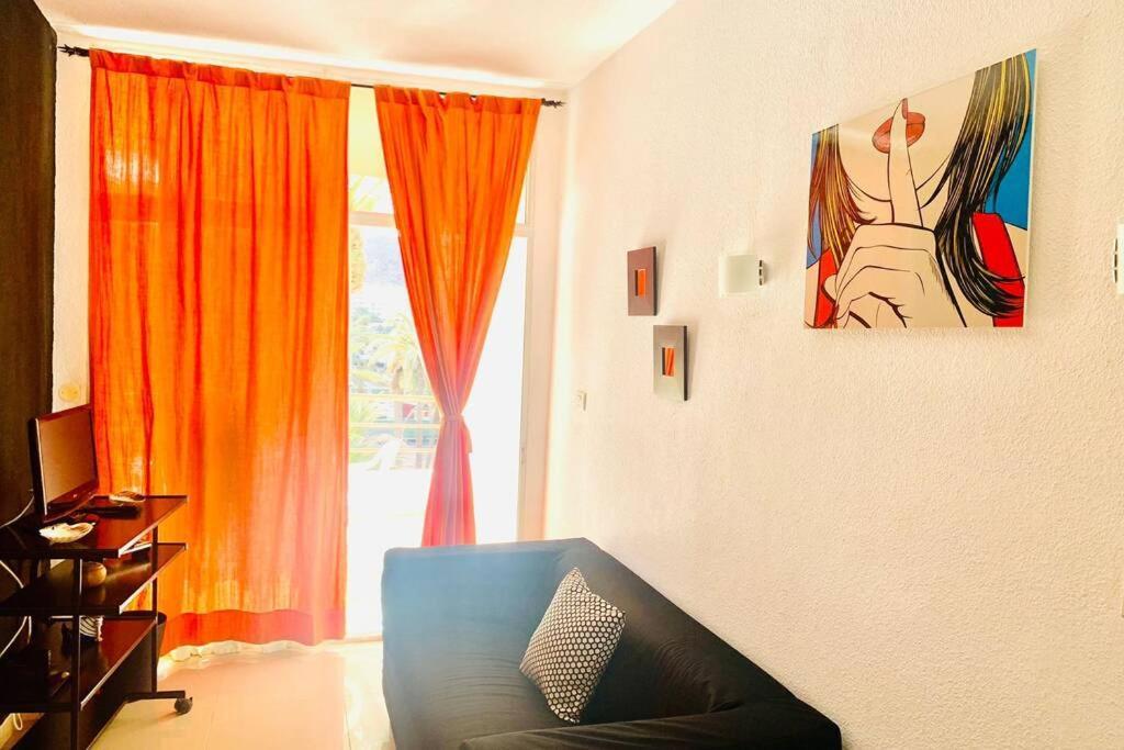 Apartamento Theatre Box: Ocean Balcony & Stairs To The Sea Arona  Exterior foto